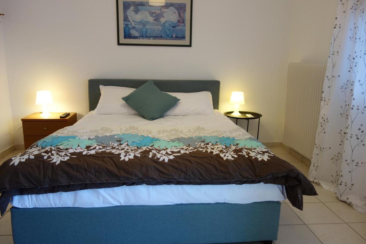 Kiki'S Cosy Apartments Néa Khilí 外观 照片