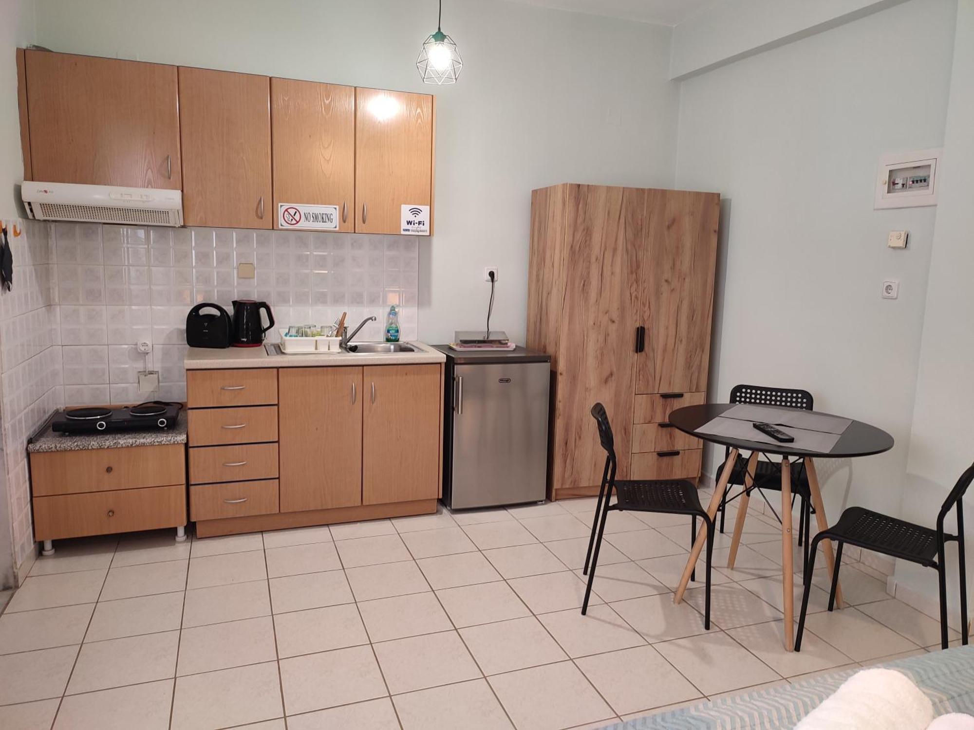 Kiki'S Cosy Apartments Néa Khilí 外观 照片